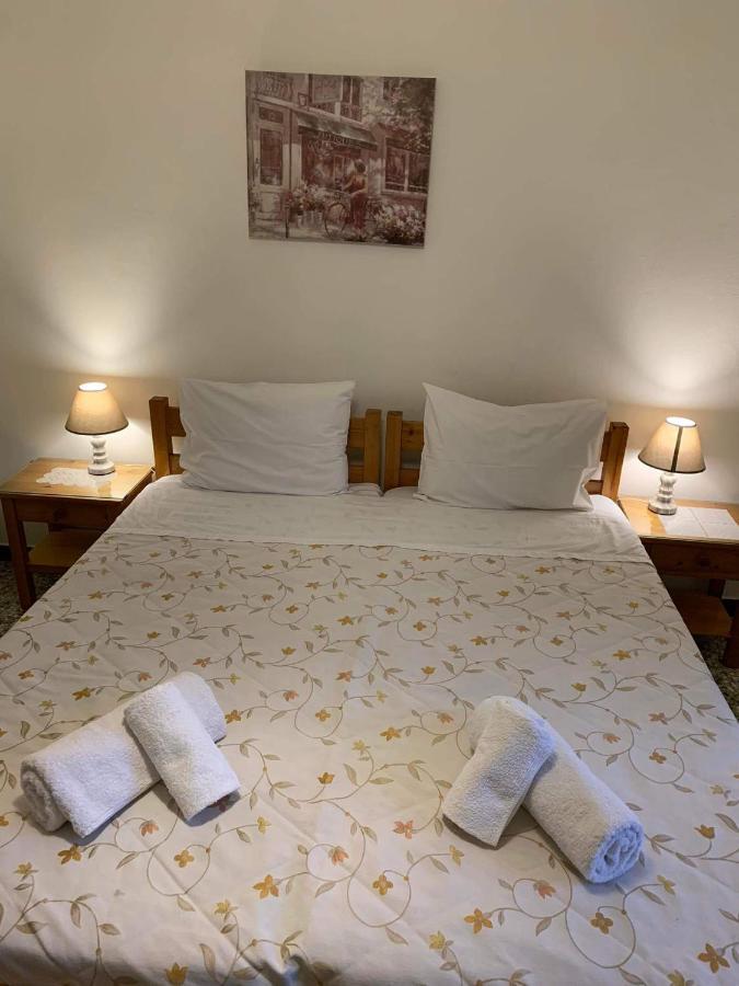 Madalenarooms Benitses  Bagian luar foto