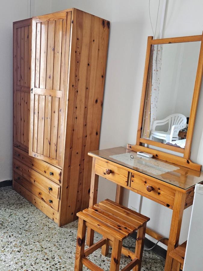 Madalenarooms Benitses  Bagian luar foto
